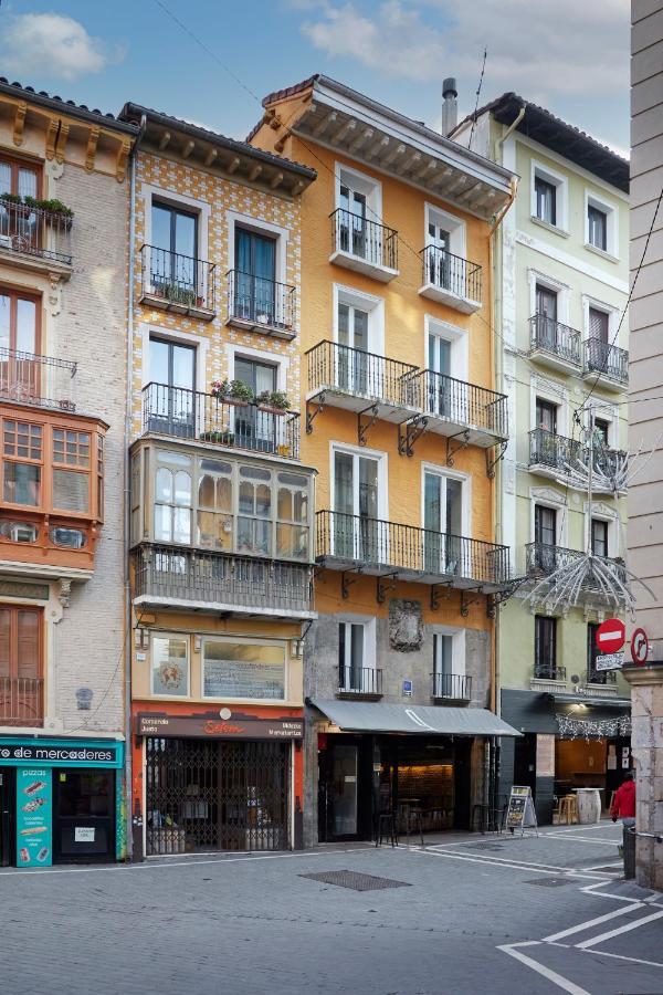 Pamplonapartments Mercaderes Bagian luar foto